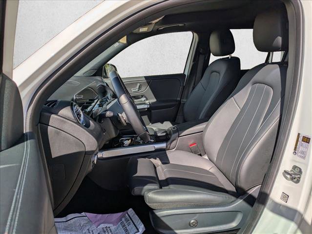 Certified 2023 Mercedes-Benz EQB 350 4MATIC SUV w/ Exclusive Package image 17