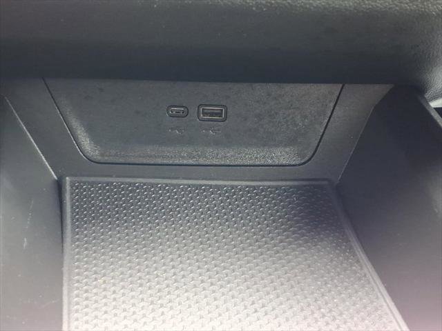 Used 2025 Chevrolet Equinox LT w/ Convenience Package II AWD/4WD image 24
