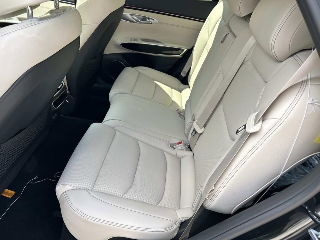 New 2026 Genesis GV70 2.5T image 20