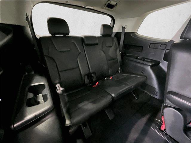 Used 2025 Kia Telluride S FWD image 30