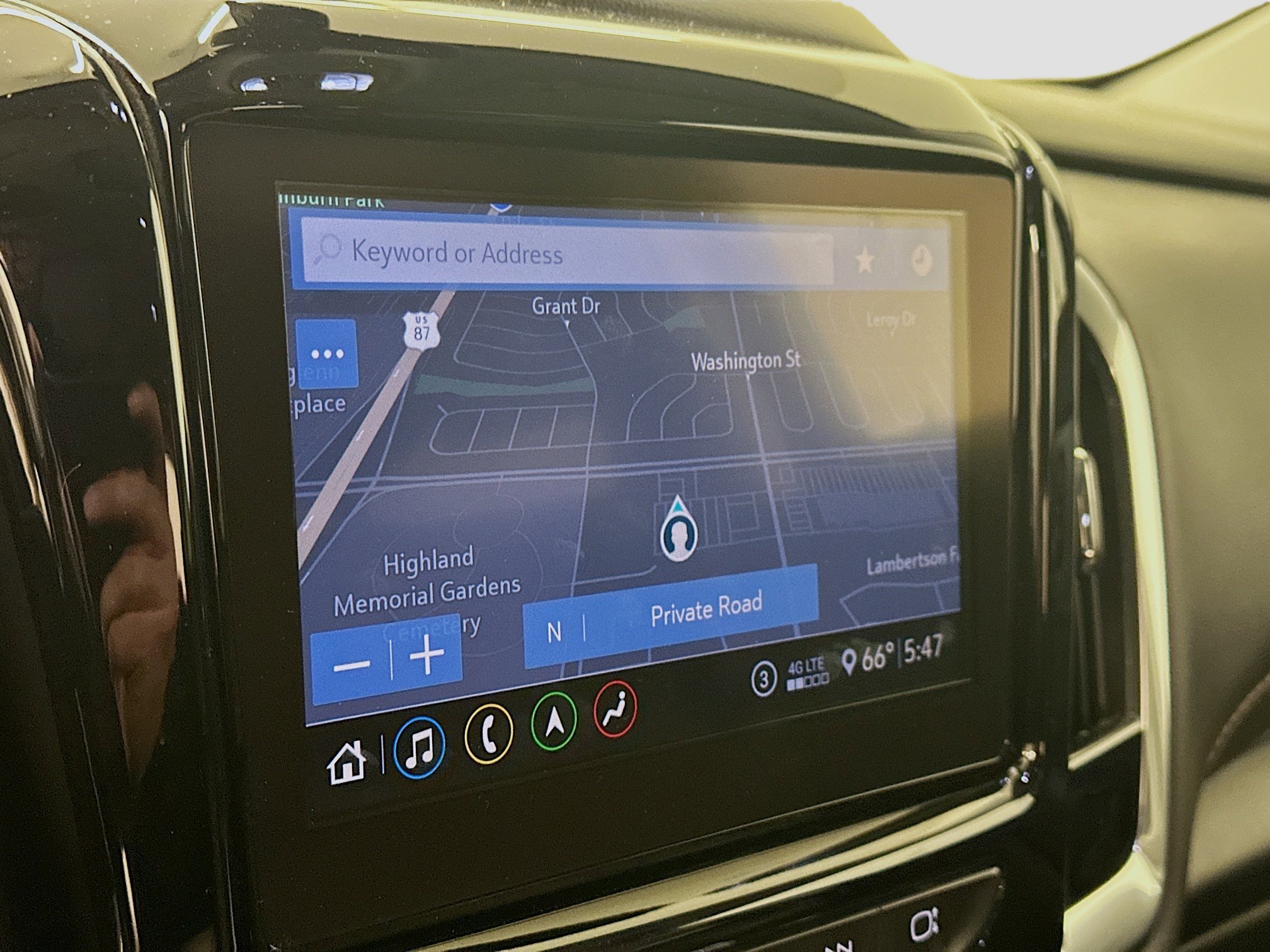 Used 2020 Chevrolet Traverse Premier w/ Redline Edition image 22