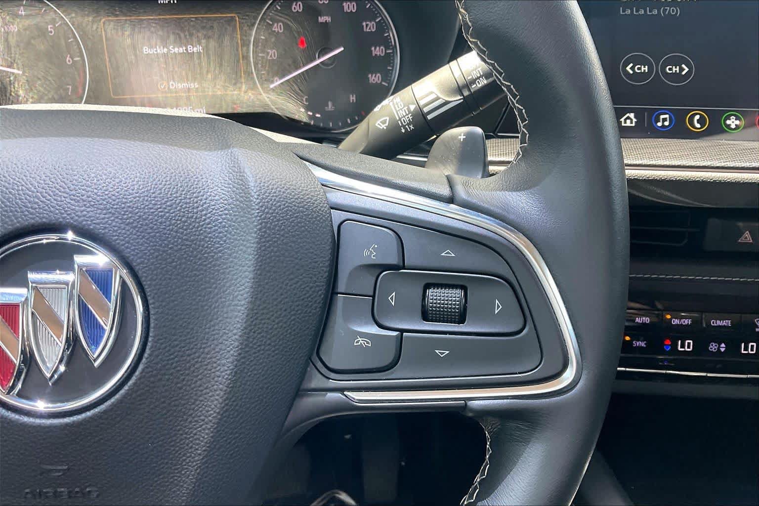 Used 2023 Buick Envision Essence FWD image 23