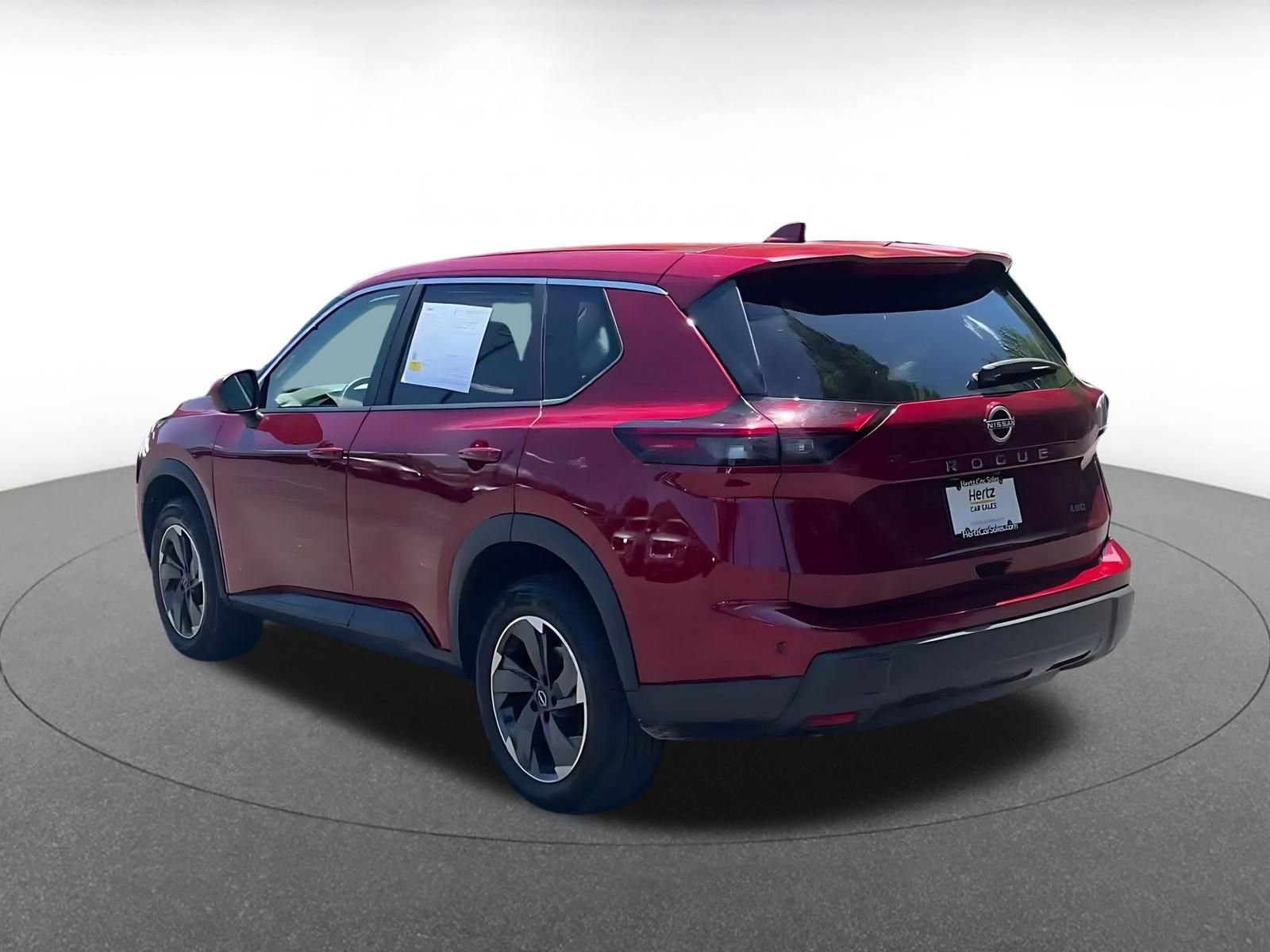 Used 2025 Nissan Rogue SV AWD/4WD image 11
