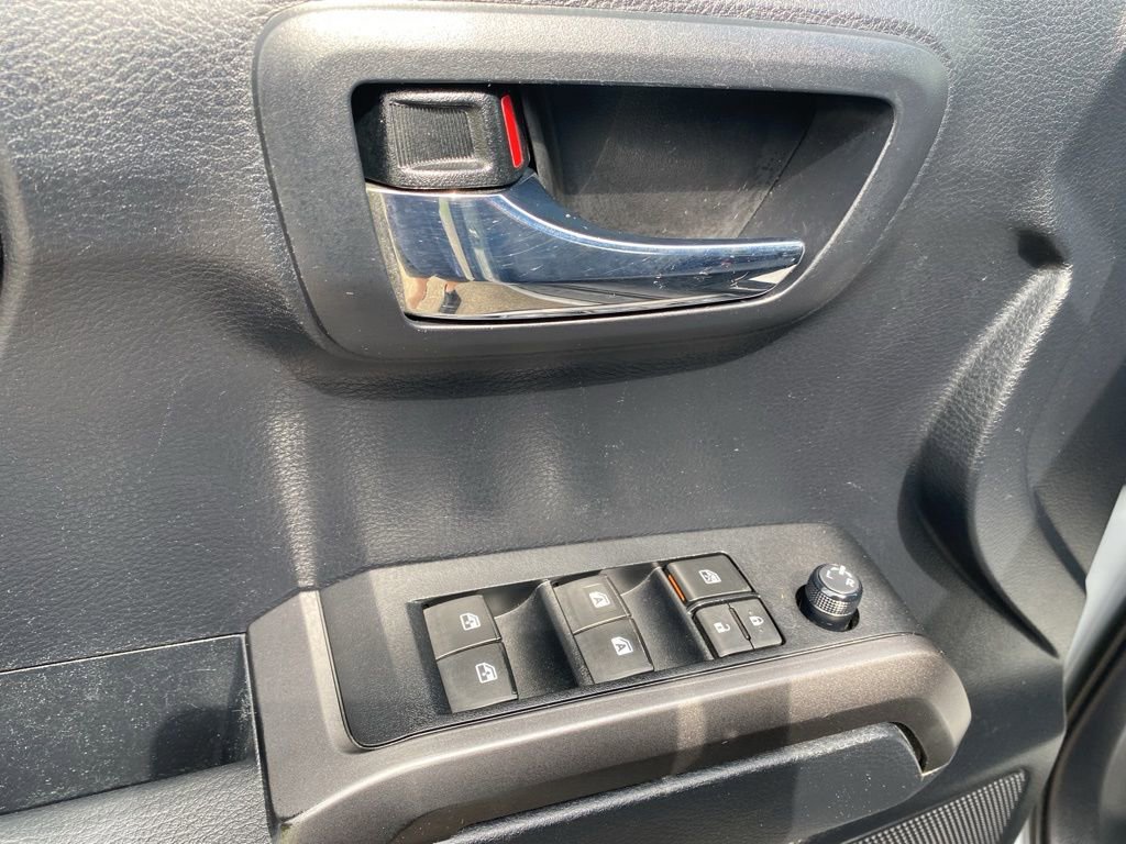 Used 2019 Toyota Tacoma TRD Off-Road image 23