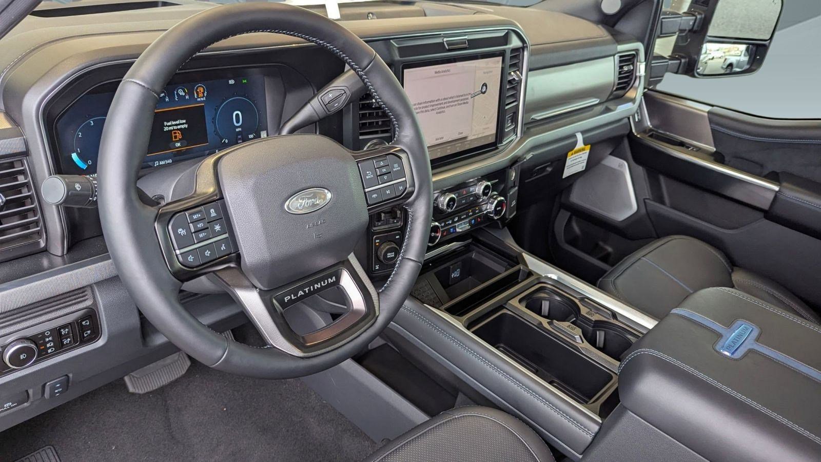 New 2026 Ford F250 Platinum image 4