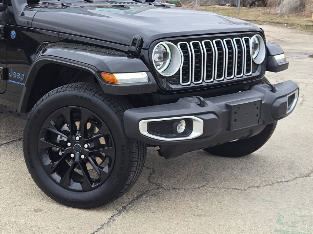 Used 2025 Jeep Wrangler Sahara 4xe w/ Safety Group image 2