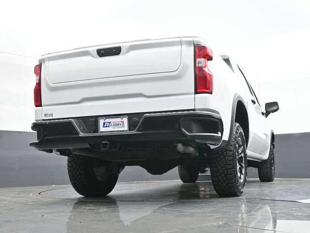 Used 2024 Chevrolet Silverado 1500 ZR2 w/ Technology Package AWD/4WD image 53
