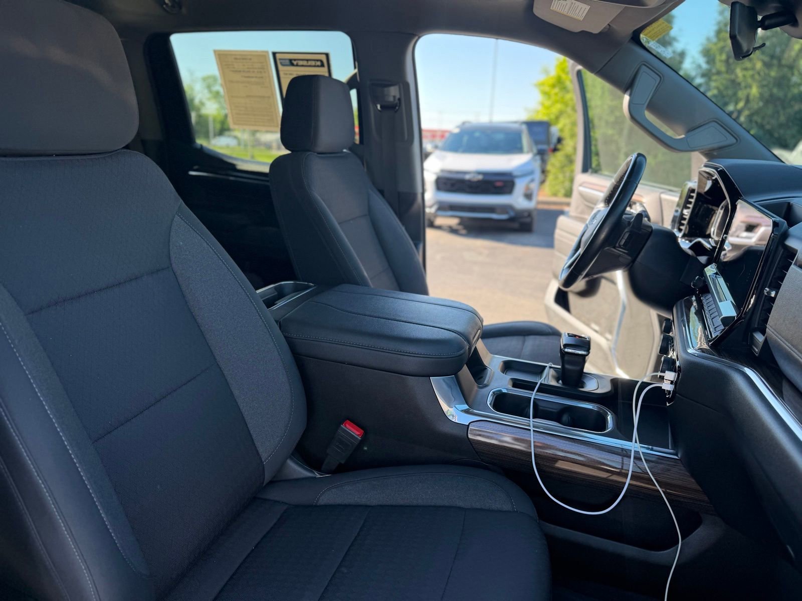 Used 2023 Chevrolet Silverado 1500 RST w/ Convenience Package II AWD/4WD image 26