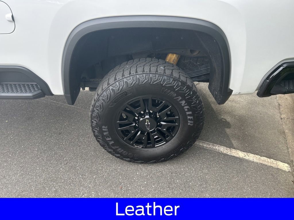 Certified 2025 Chevrolet Silverado 2500 ZR2 w/ Technology Package image 5