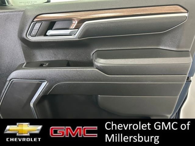 Used 2023 Chevrolet Silverado 1500 LT w/ Z71 Off-Road Package AWD/4WD image 24