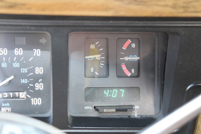 Used 1990 Jeep Grand Wagoneer image 62