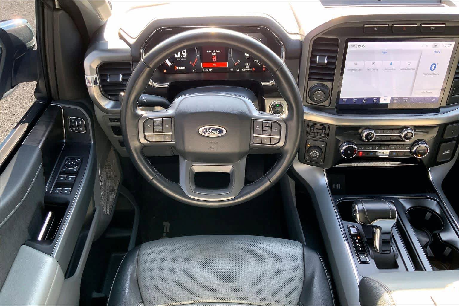 Used 2023 Ford F150 Lariat w/ Trailer Tow Package image 6