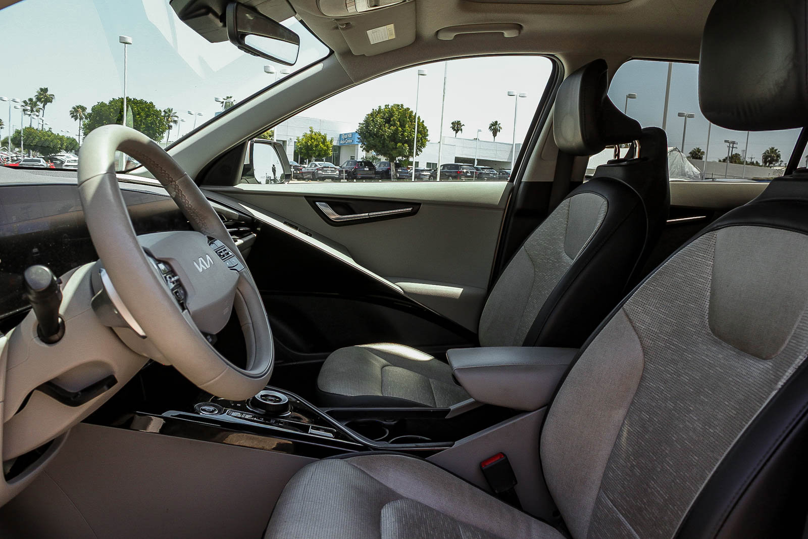 Used 2023 Kia Niro Wave FWD image 19