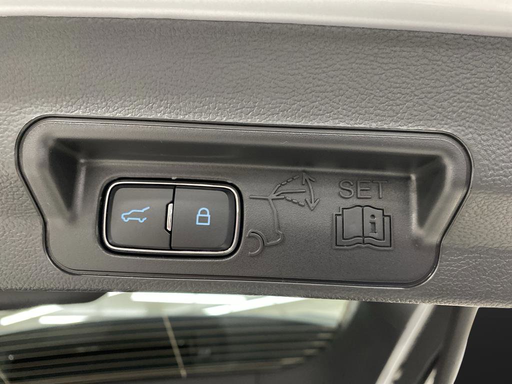 New 2026 Ford Explorer ST w/ Sun And Sound Package image 18