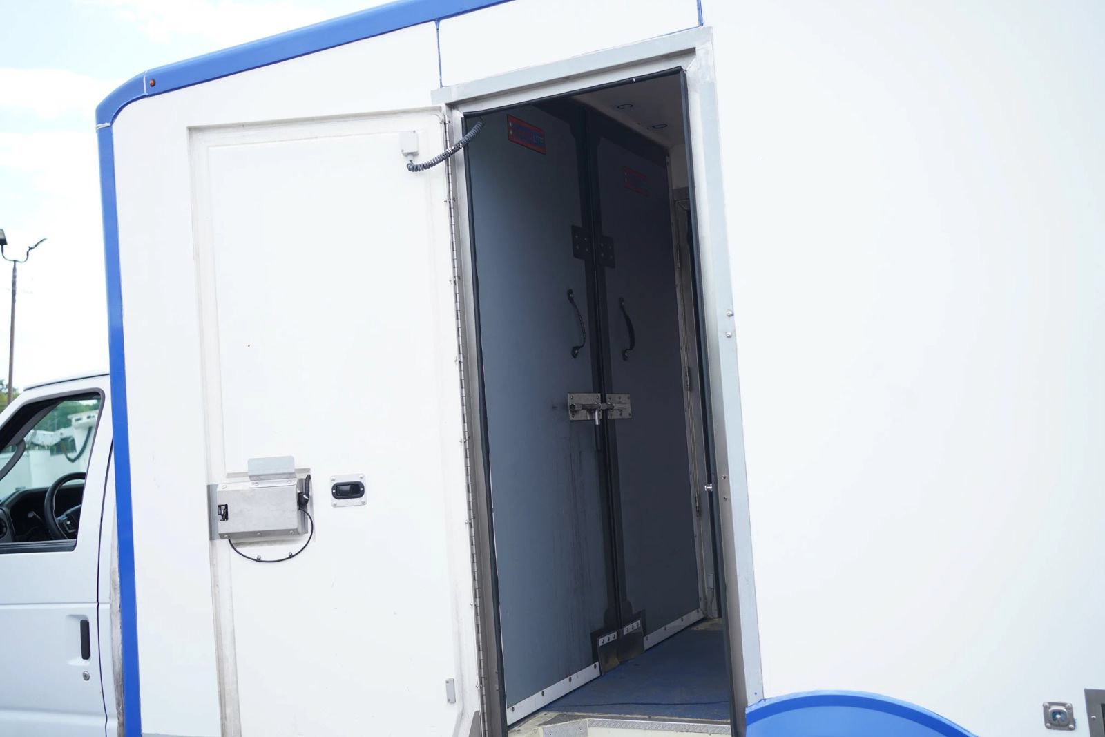 Used 2023 Ford E-350 and Econoline 350 Super Duty w/ Power Windows & Locks Group RWD image 14
