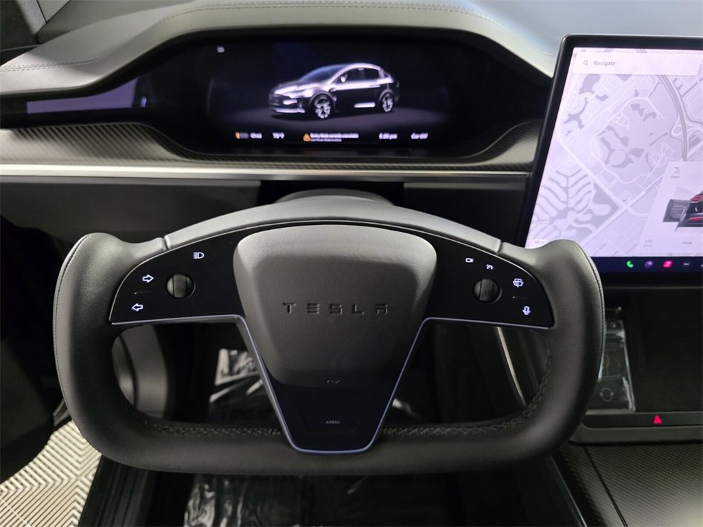 Used 2022 Tesla Model X Plaid image 21