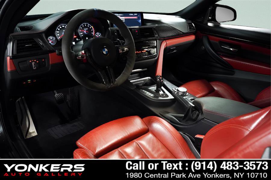 Used 2015 BMW M4 Convertible image 42