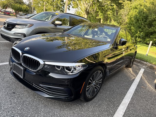 Used 2019 BMW 530i xDrive AWD/4WD image 2