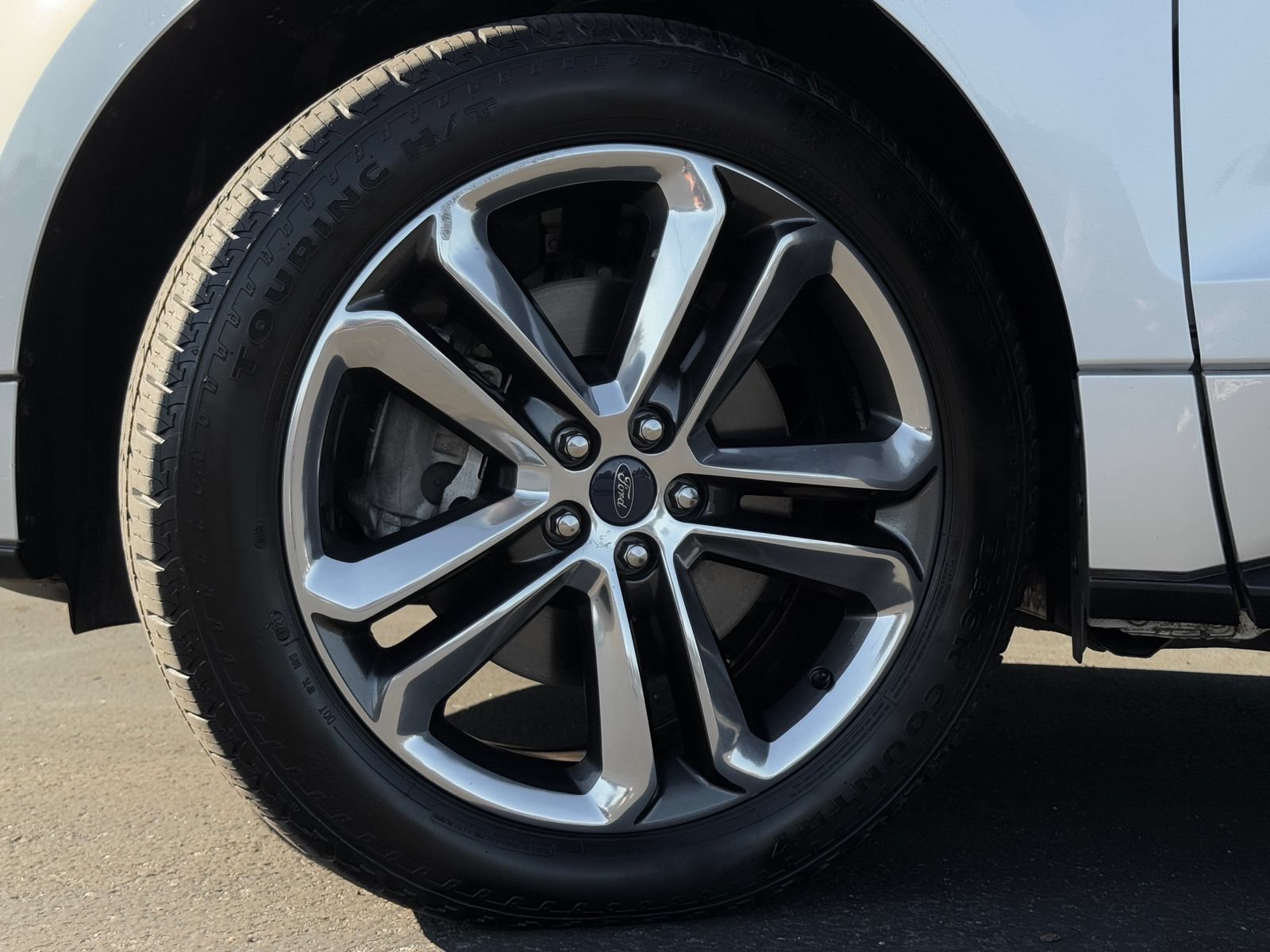 Used 2016 Ford Edge Sport w/ Equipment Group 401A AWD/4WD image 29