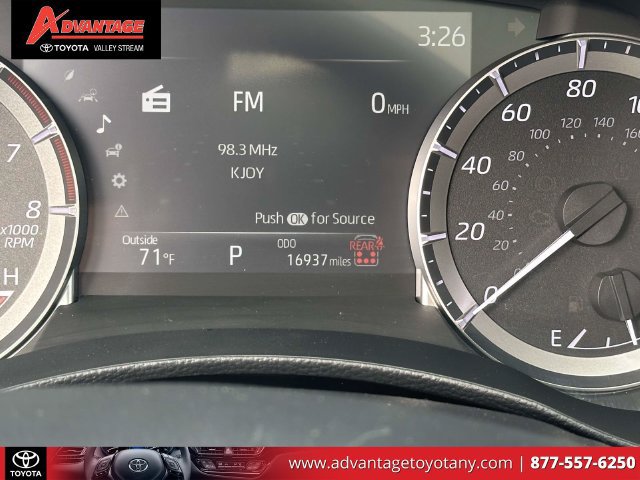 Used 2024 Toyota Highlander XSE AWD/4WD image 32