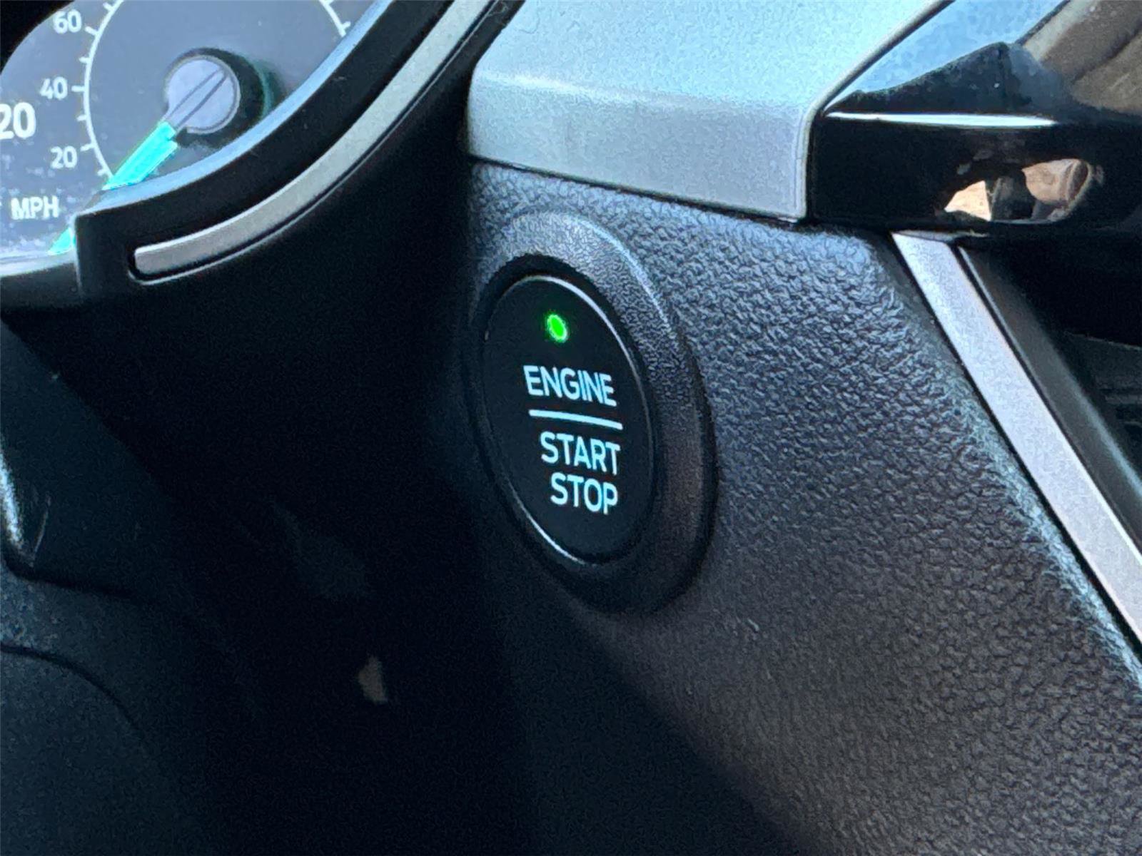 Certified 2021 Ford Escape SE w/ Convenience Package image 30