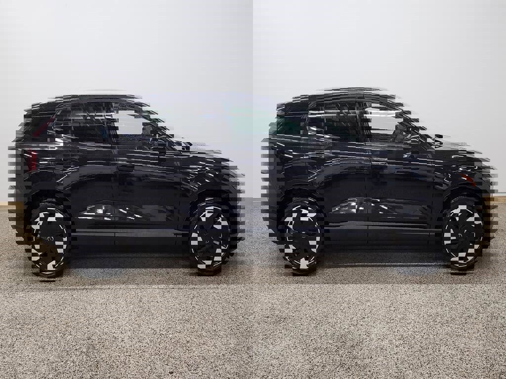 New 2025 Volvo EX30 Ultra w/ Protection Package Premier image 2