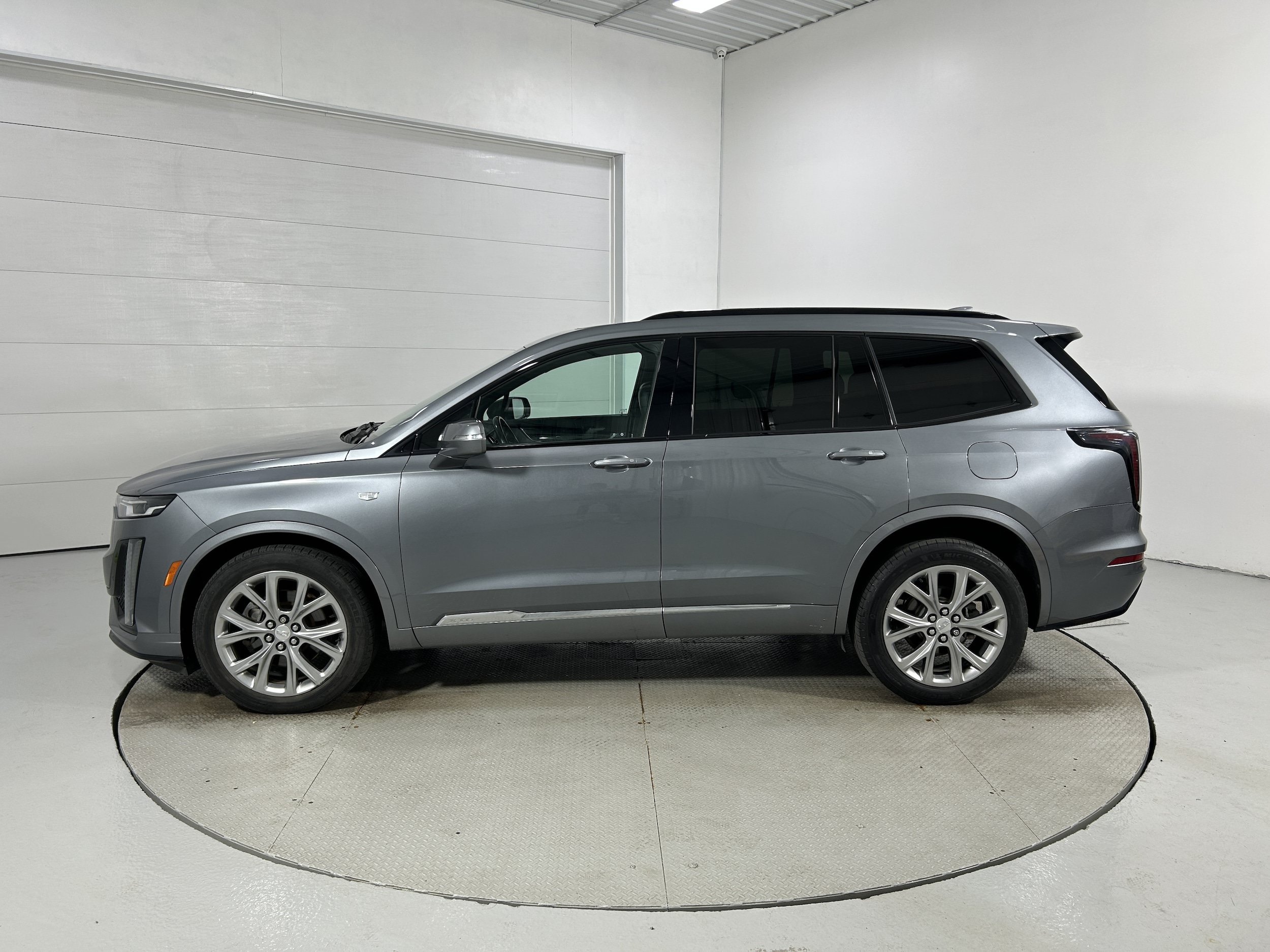 Used 2020 Cadillac XT6 Sport AWD/4WD image 22