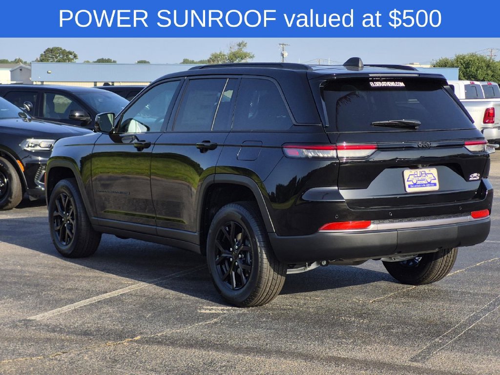 New 2026 Jeep Grand Cherokee Altitude RWD image 5