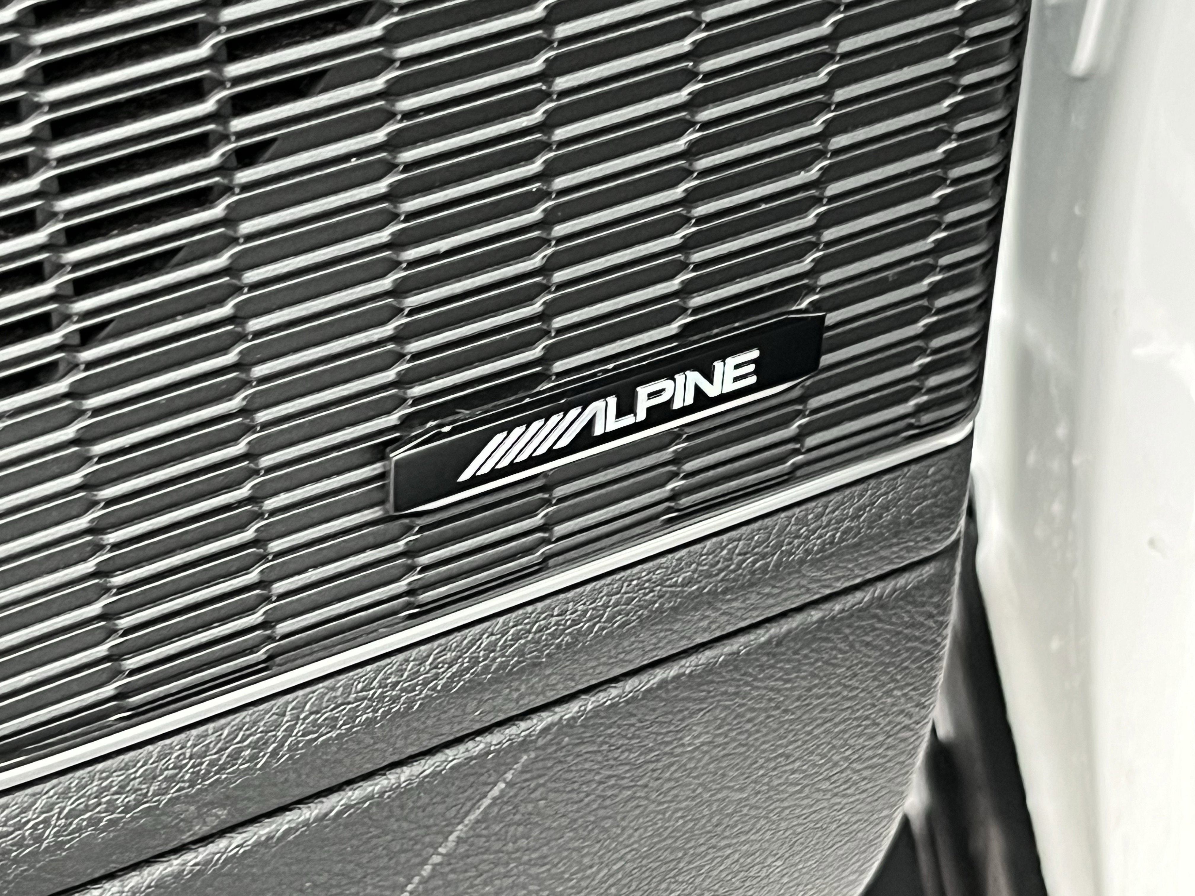 Used 2023 Jeep Grand Cherokee Trailhawk image 21