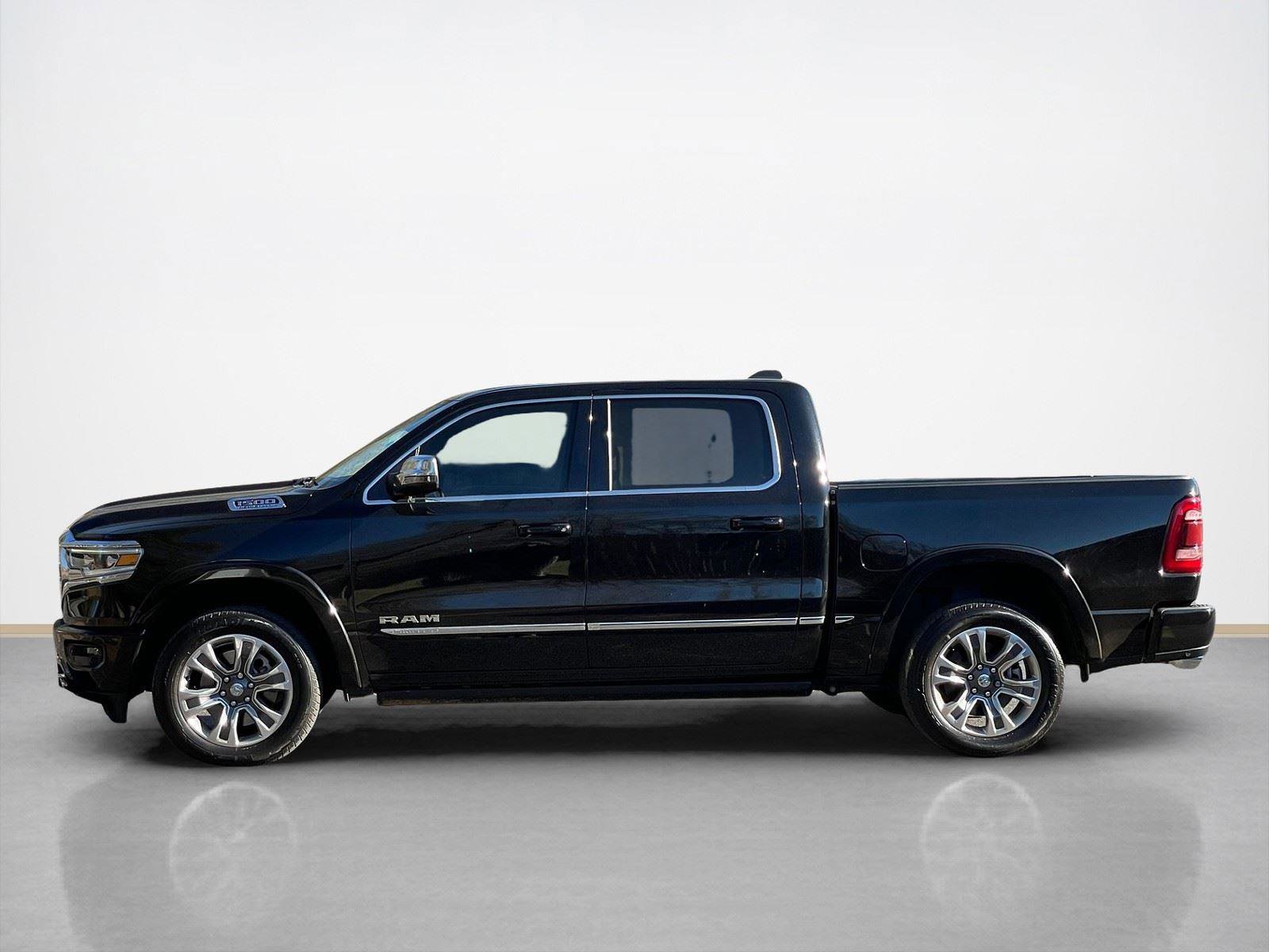 Used 2024 RAM 1500 Limited image 4