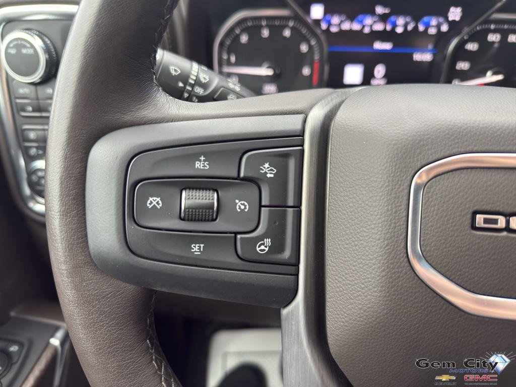 Used 2022 GMC Sierra 1500 Denali w/ Denali Premium Package image 25