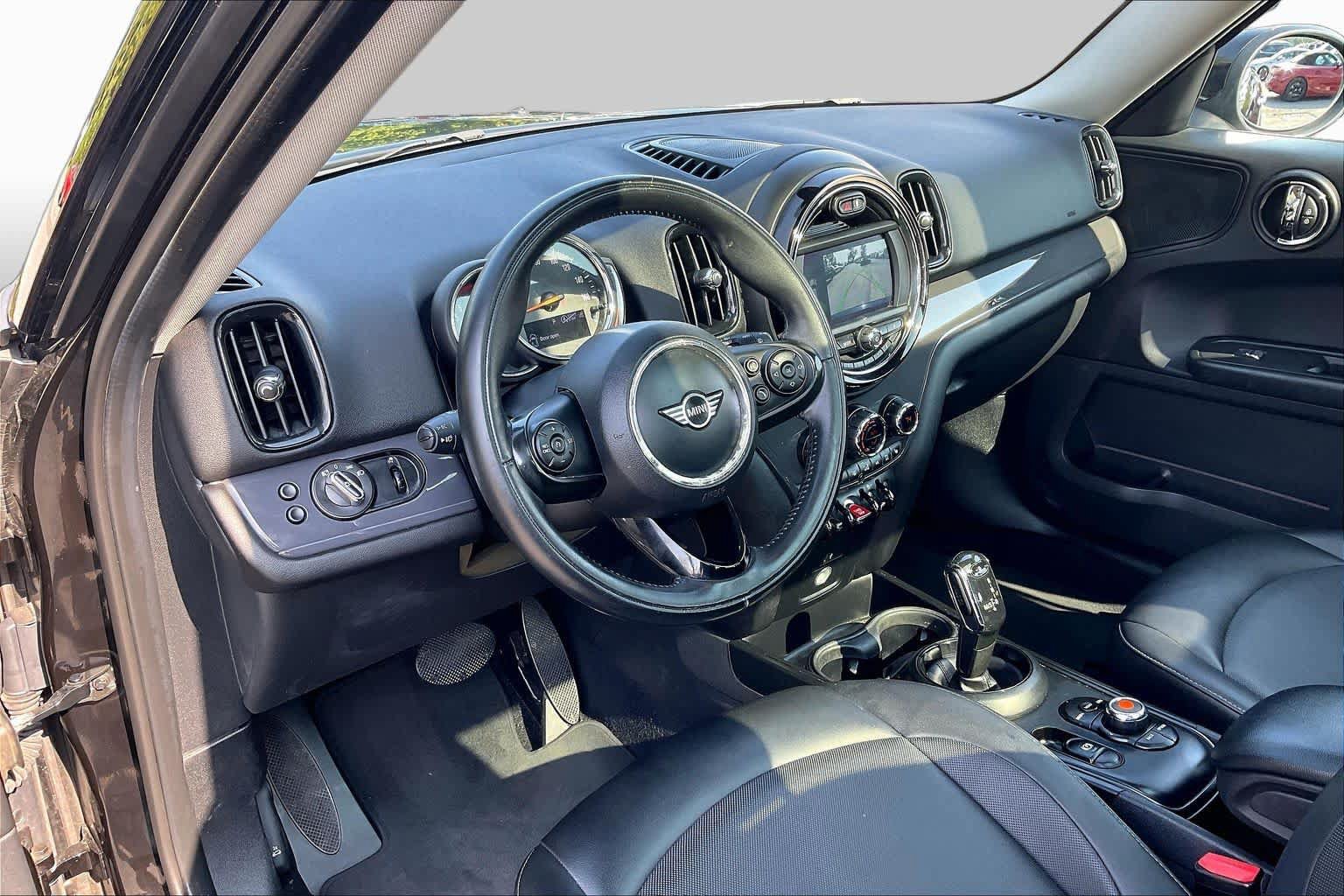 Used 2020 MINI Cooper Countryman ALL4 AWD/4WD image 17