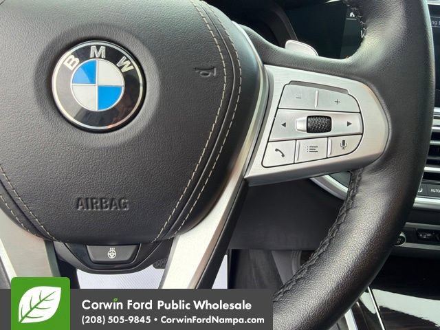Used 2021 BMW X7 xDrive40i w/ Premium Package AWD/4WD image 19