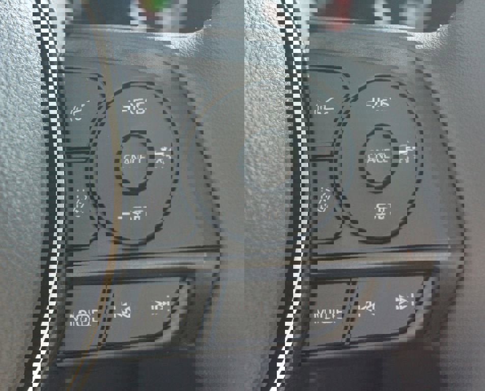 Used 2025 Toyota RAV4 XLE Premium image 11