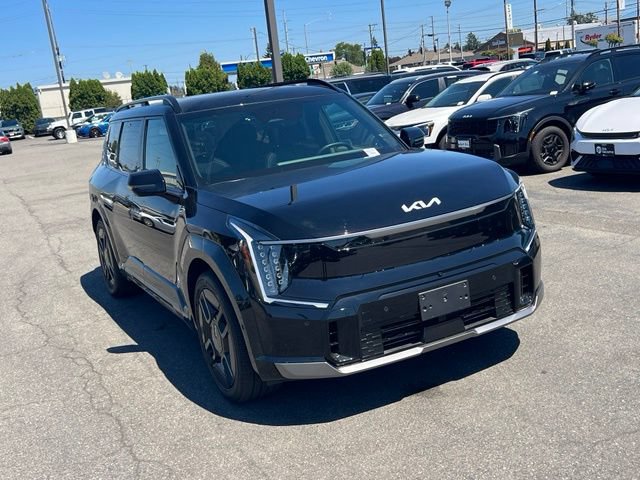 Certified 2024 Kia EV9 GT-Line AWD/4WD image 7