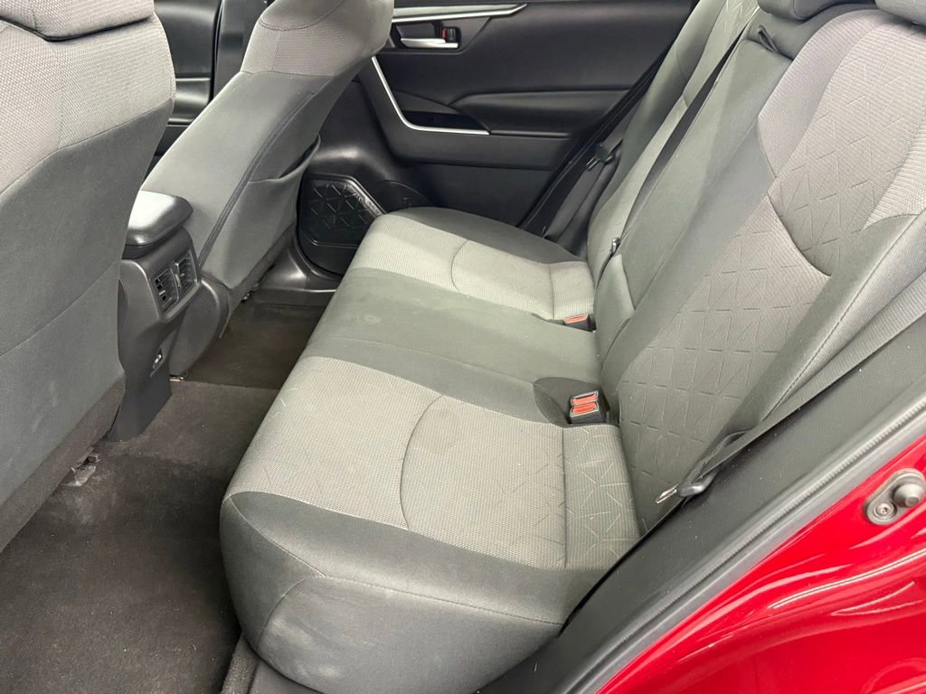 Certified 2023 Toyota RAV4 XLE image 33