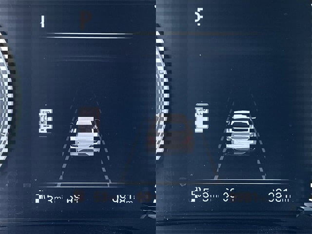 Used 2025 Genesis G70 2.5T image 14