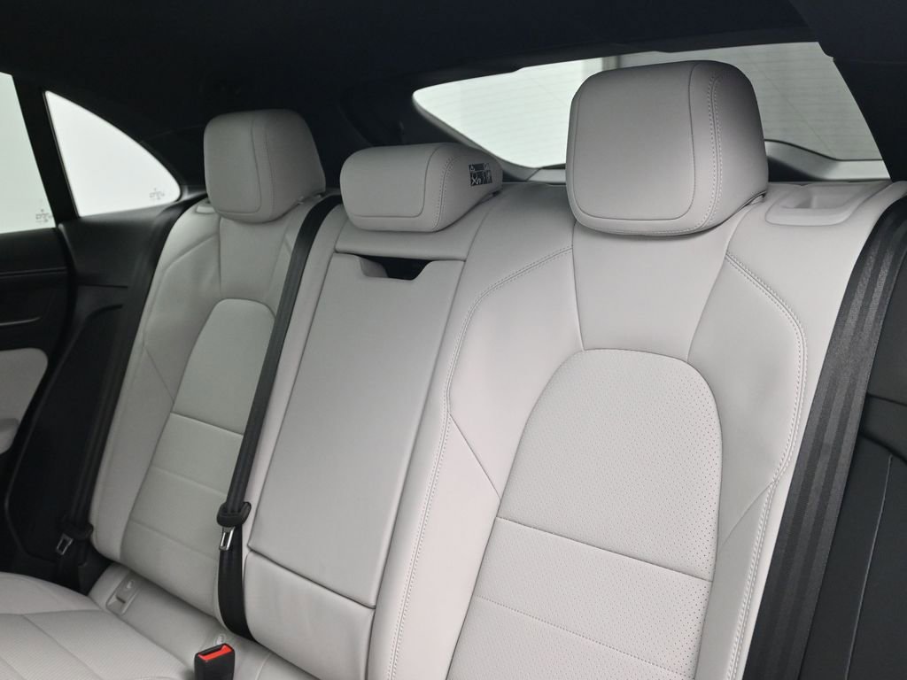 New 2026 Porsche Macan Electric image 6