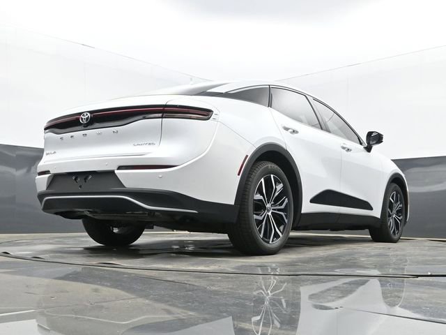 Used 2026 Toyota Crown Limited image 25