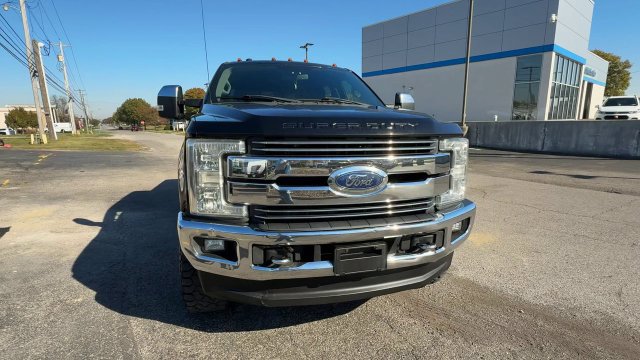 Used 2017 Ford F250 Lariat w/ Chrome Package AWD/4WD image 3
