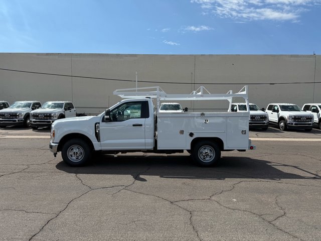 New 2026 Ford F250 XL w/ XL Chrome Package RWD image 4