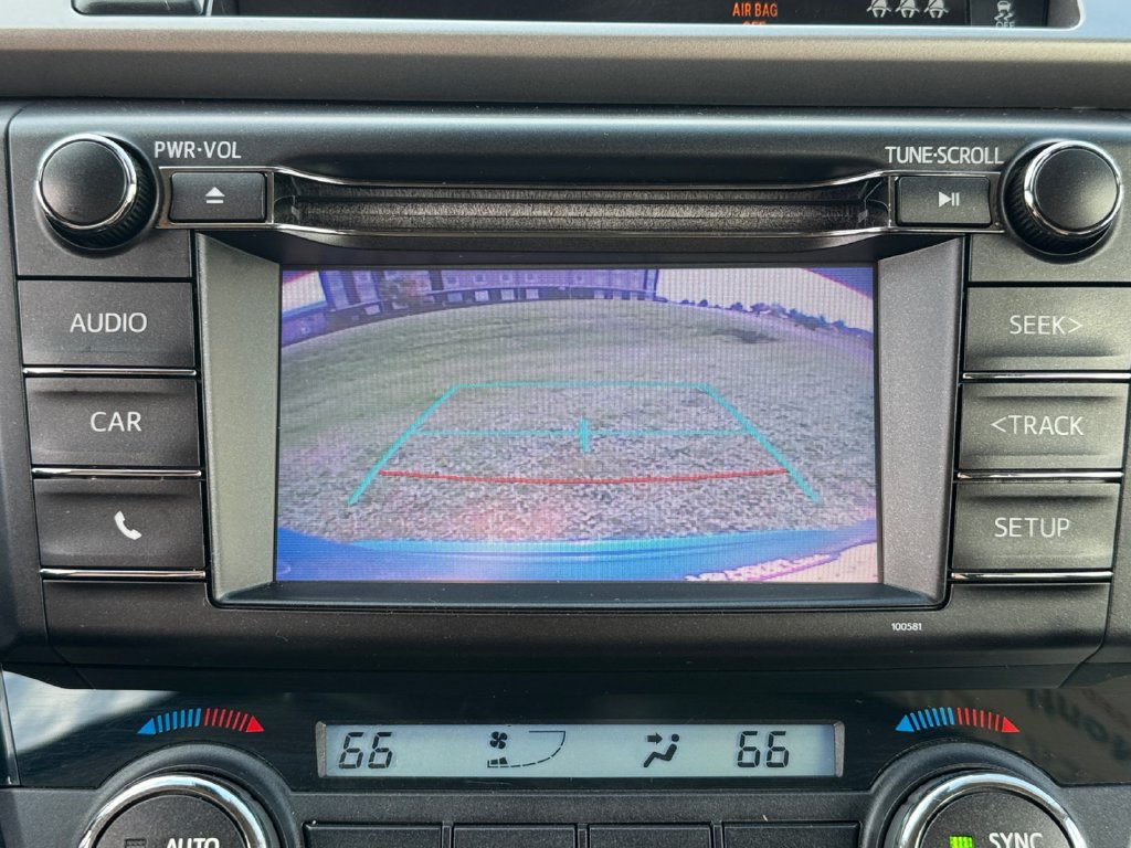 Certified 2018 Toyota RAV4 XLE AWD/4WD image 22