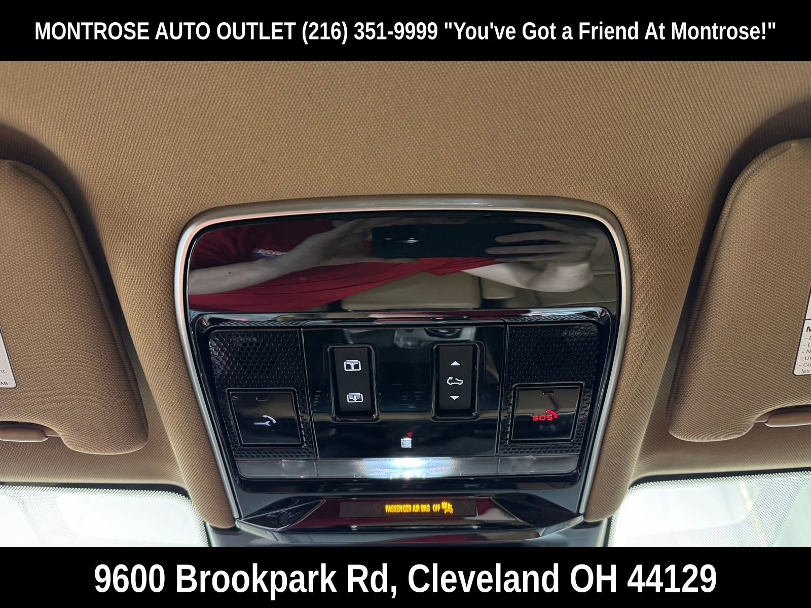 Used 2023 Land Rover Range Rover Long Wheelbase SE image 27