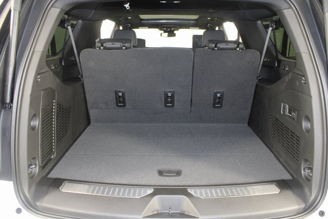 New 2026 Chevrolet Suburban Z71 w/ Z71 Off-Road Package image 25