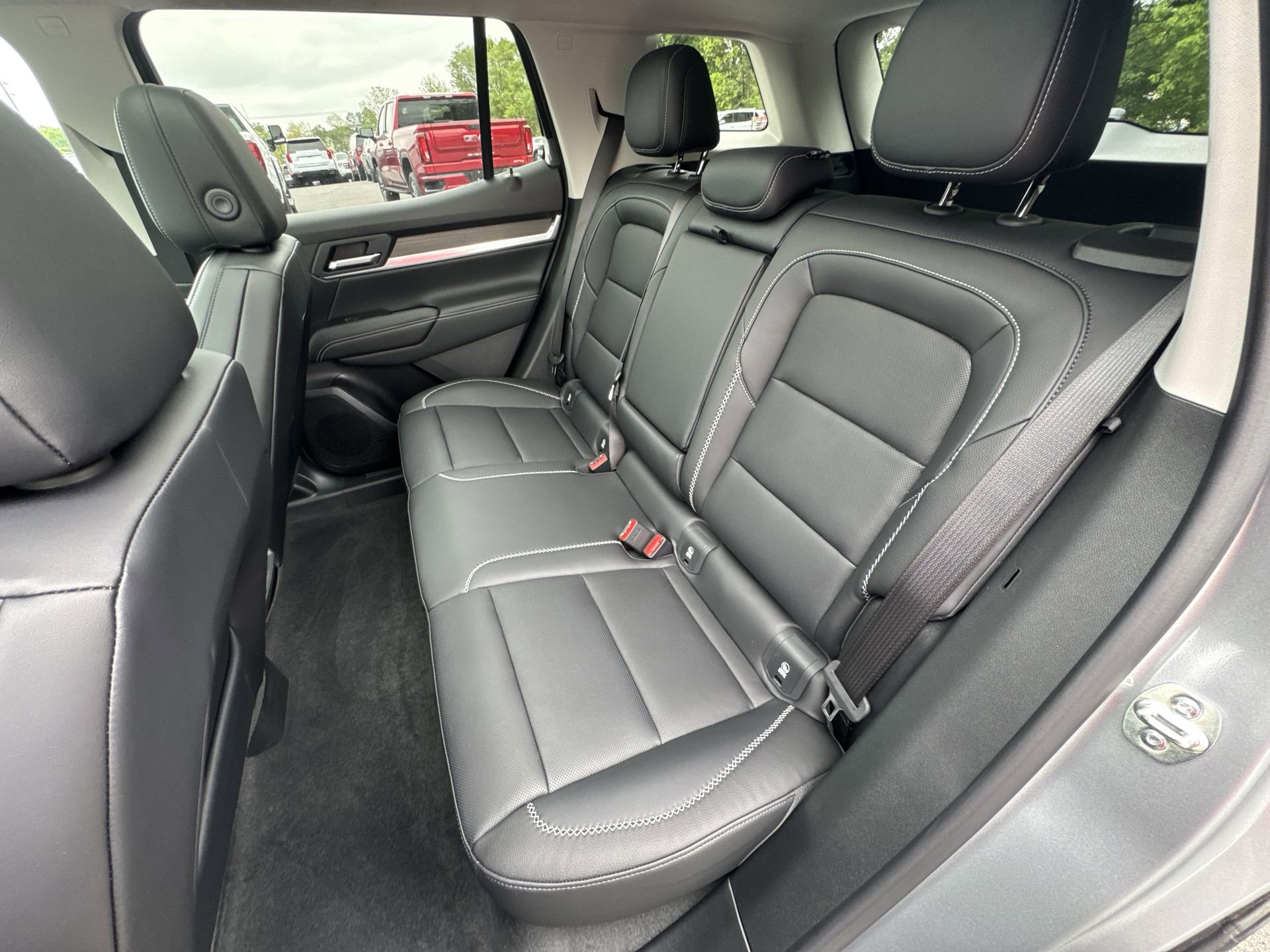 New 2026 GMC Terrain Denali AWD/4WD image 25
