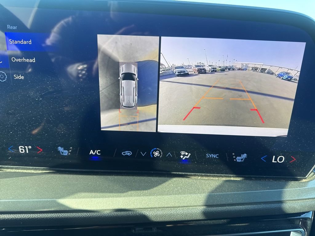 Certified 2024 Chevrolet Traverse LT image 27