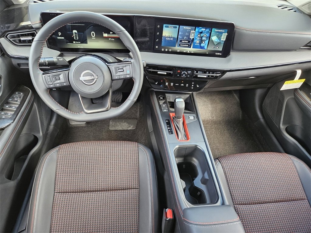 New 2026 Nissan Kicks SR w/ Cold Weather Package image 5