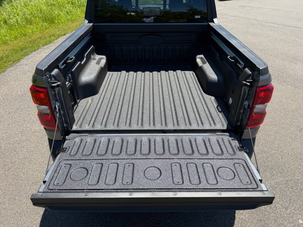 New 2026 Ford Maverick Lariat AWD/4WD image 24