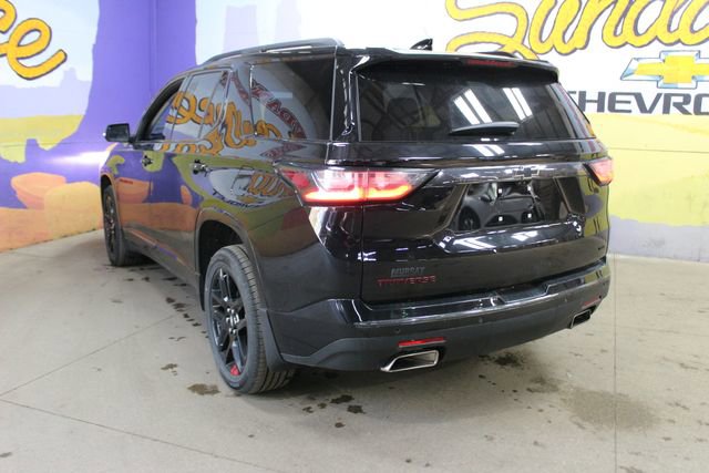 Used 2021 Chevrolet Traverse Premier w/ Redline Edition AWD/4WD image 6