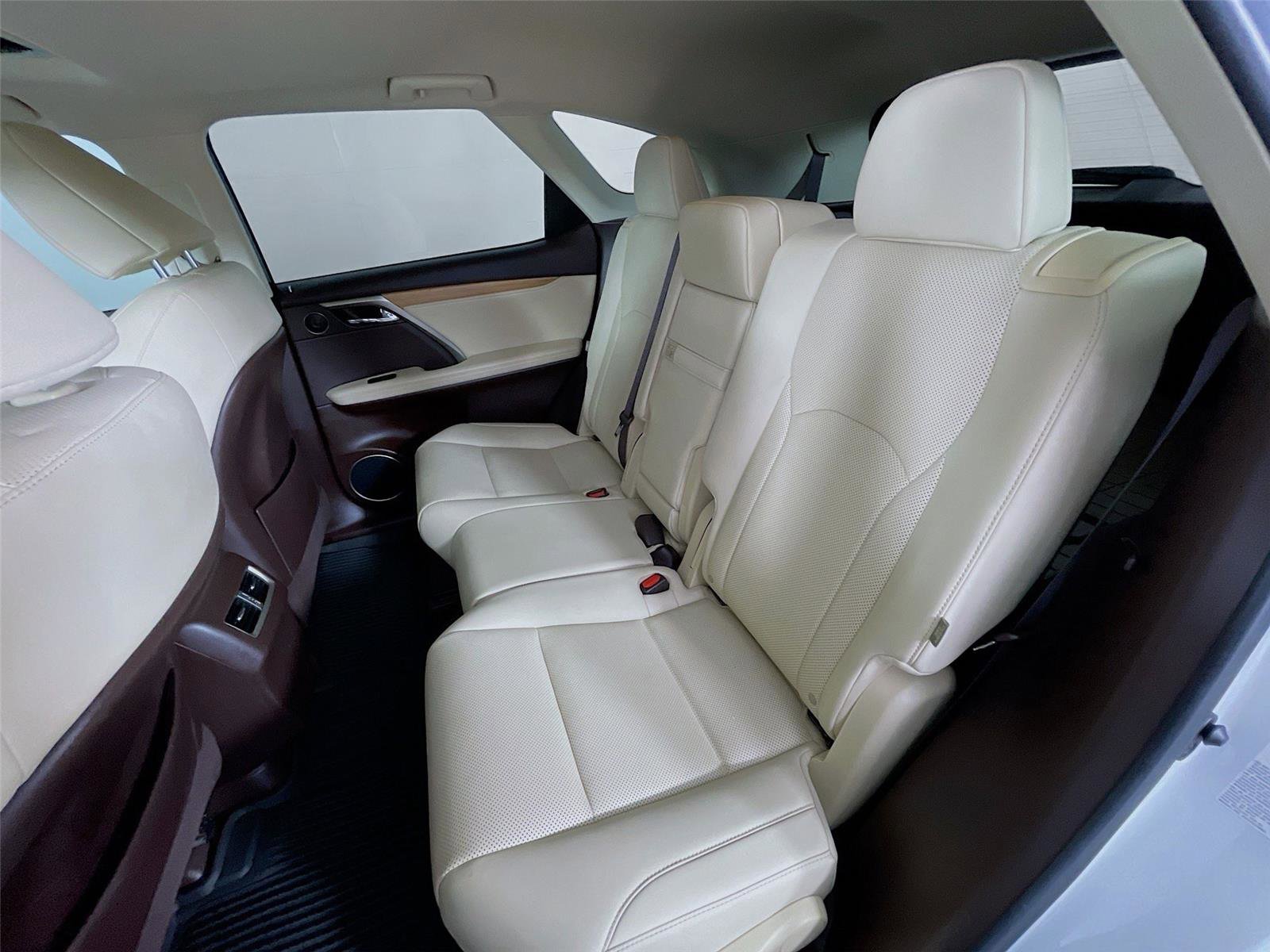 Used 2020 Lexus RX 350L FWD w/ Premium Package image 28